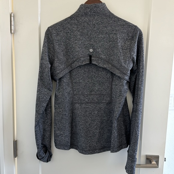 Define jacket - Picture 2 of 3